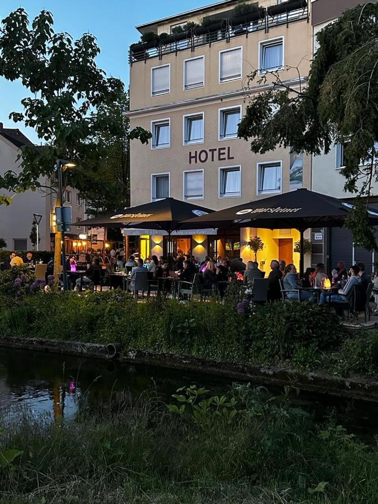 Hotel Zur Muehle Paderborn Bagian luar foto