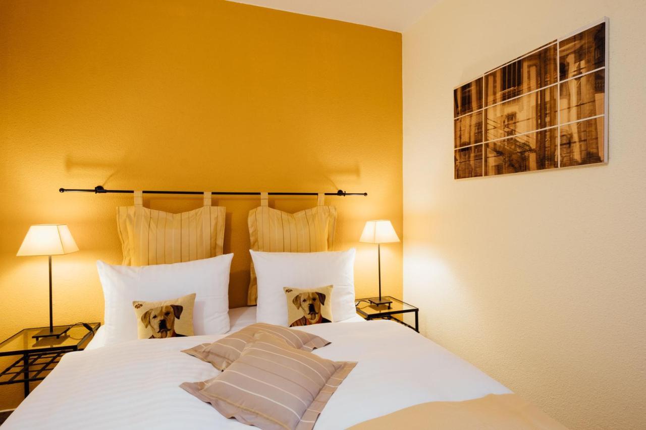 Hotel Zur Muehle Paderborn Bagian luar foto